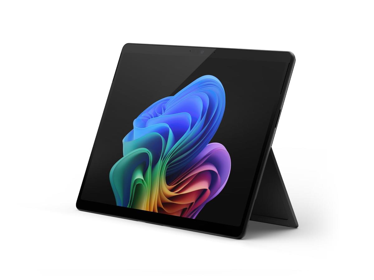 B2B: Microsoft Surface Pro (11. Generation) 13" 2in1 Graphit Snapdragon X Plus 16GB/512B SSD Win11 Pro ZIL-00022