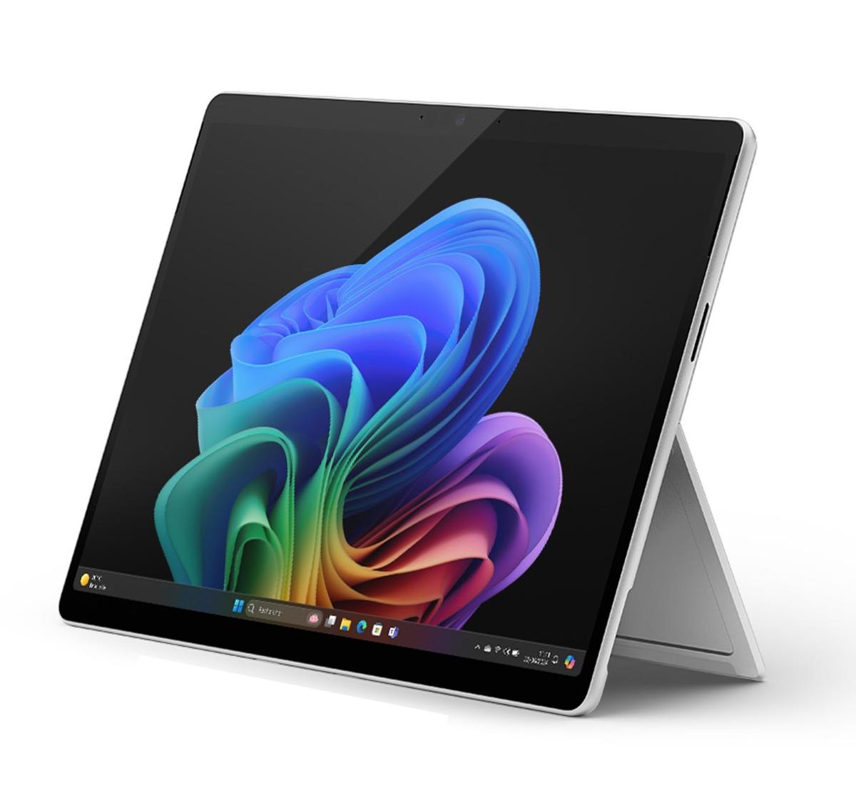 Microsoft Surface Pro Copilot+ PC - 11th Edition - tablette - Snapdragon X Elite - X1E-84-100 / jusqu'à 4.2 GHz - Win 11 Home - Qualcomm Adreno - 16 Go RAM - 512 Go SSD - 13" OLED écran tactile 2880 x 1920 @ 120 Hz - Wi-Fi 7, Bluetooth, NFC - 5G NR - plat
