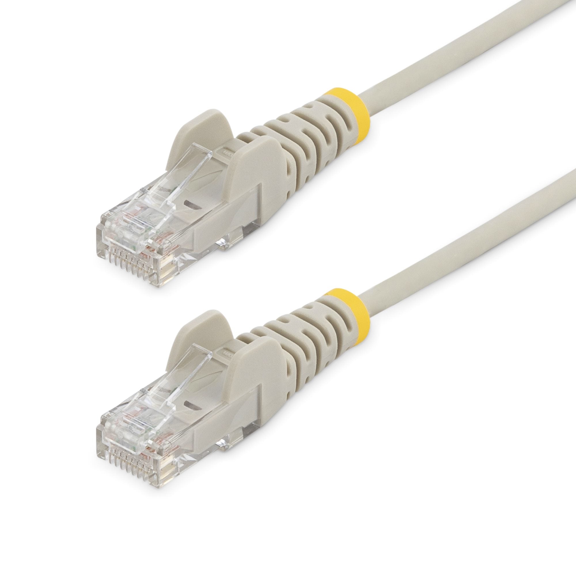 Ce câble CAT6 fin répond à toutes les spécifications de câble patch de catégorie 6 et fournit une connexion réseau Gigabit fiable dans les centres de données haute densité.Passage facile des câblesLa conception de ce câble de connexion CAT6 fin est 36 % p