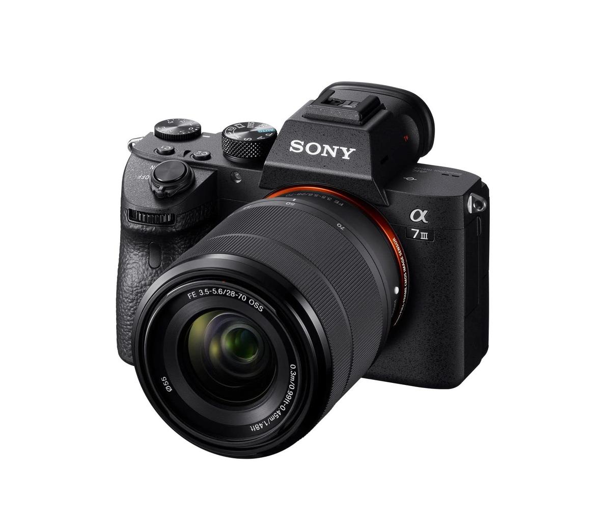 Sony Alpha 7 Mark III Kit + SEL 28-70