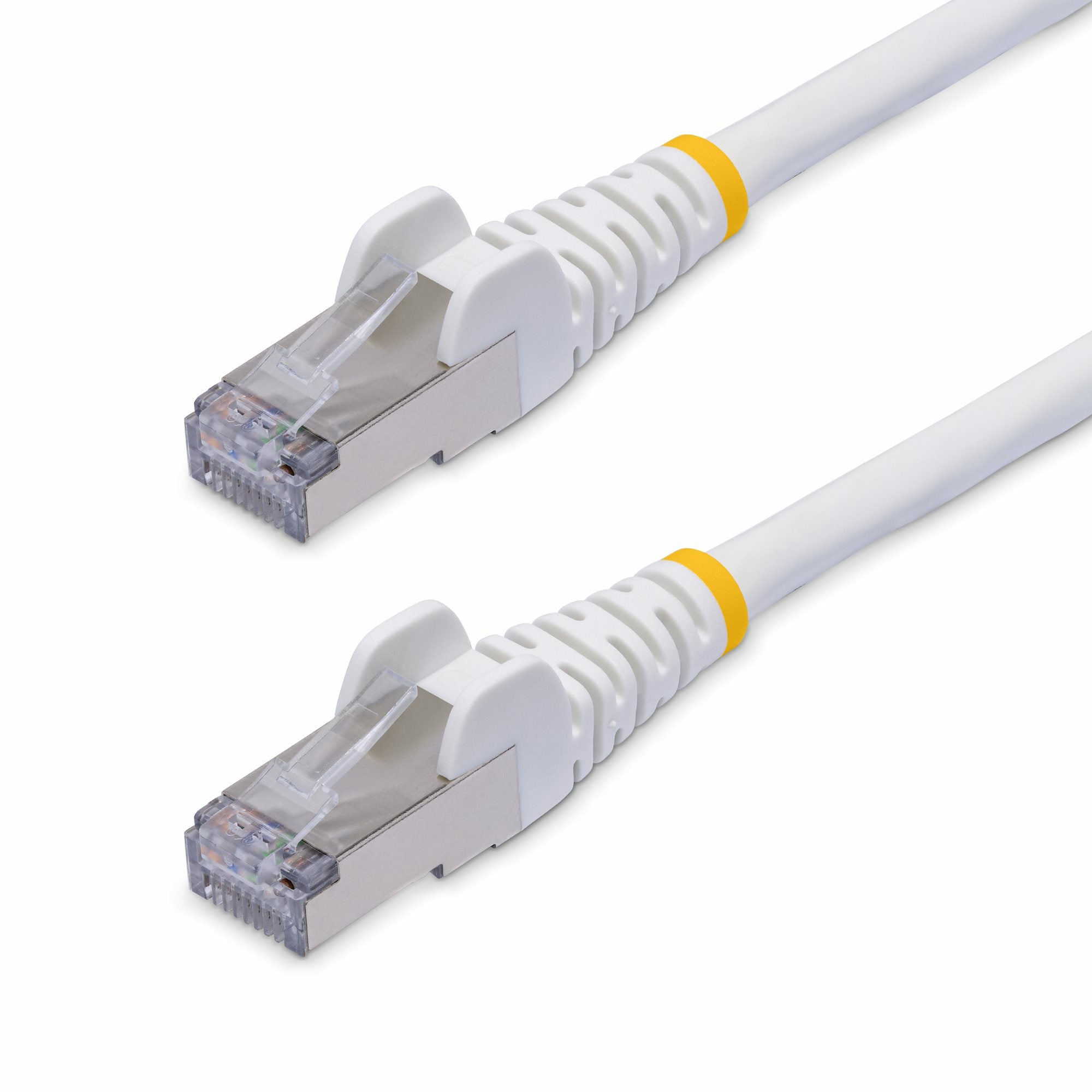 StarTech.com Câble Ethernet CAT8 Blanc de 10m, Snagless, 25G/40G, S/FTP - Cordon de raccordement - RJ-45 (M) pour RJ-45 (M) - 10 m - 5.6 mm - S/FTP - CAT 5/5e/6/6a/8 - IEEE 802.3bt/IEEE 802.3ba - sans halogène, sans crochet - blanc