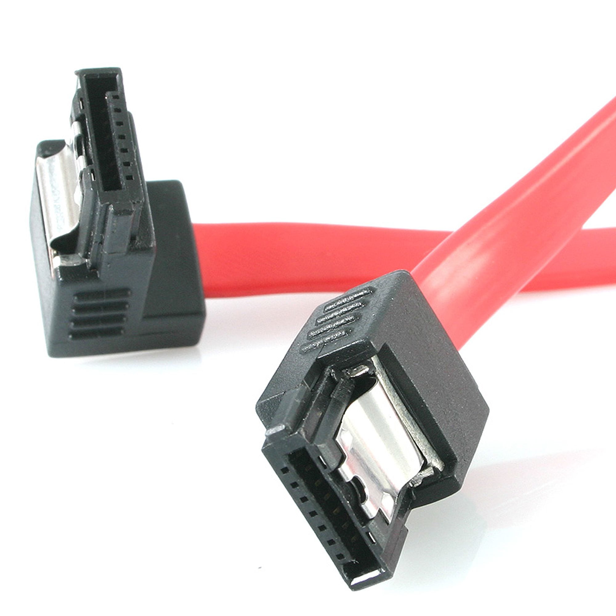 StarTech.com Câble SATA à Angle Droit vers SATA Série ATA de 45 cm - Câble SATA - Serial ATA 150/300 - SATA (F) pour SATA (F) - 46 cm - verrouillé, connecteur coudé - rouge - pour P/N: 25S22M2NGFFR, HSB13SATSASB, HSB1SATSASBA, HSB1SATSASVA, HSB43SATSASB,
